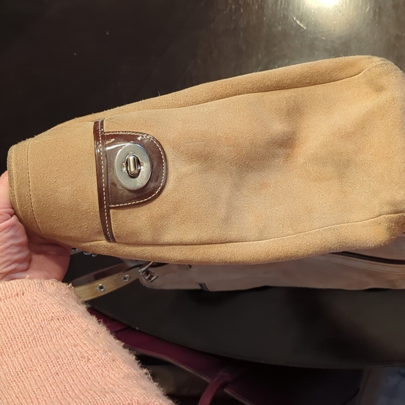 Coach suede tote - Picture 3 of 8